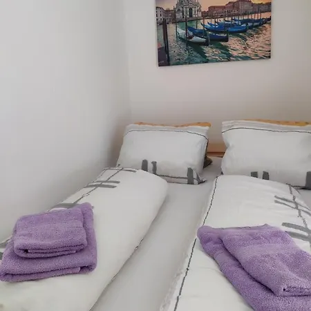 Apartman Frangio *